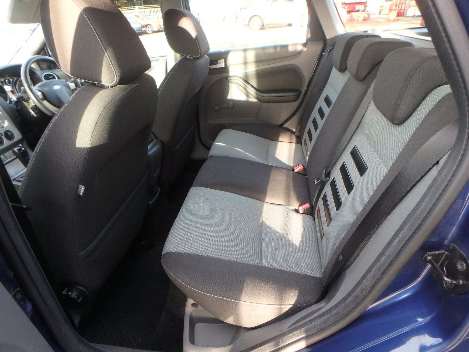 Used Ford Focus 2009 for sale - 76794731: Photo 12