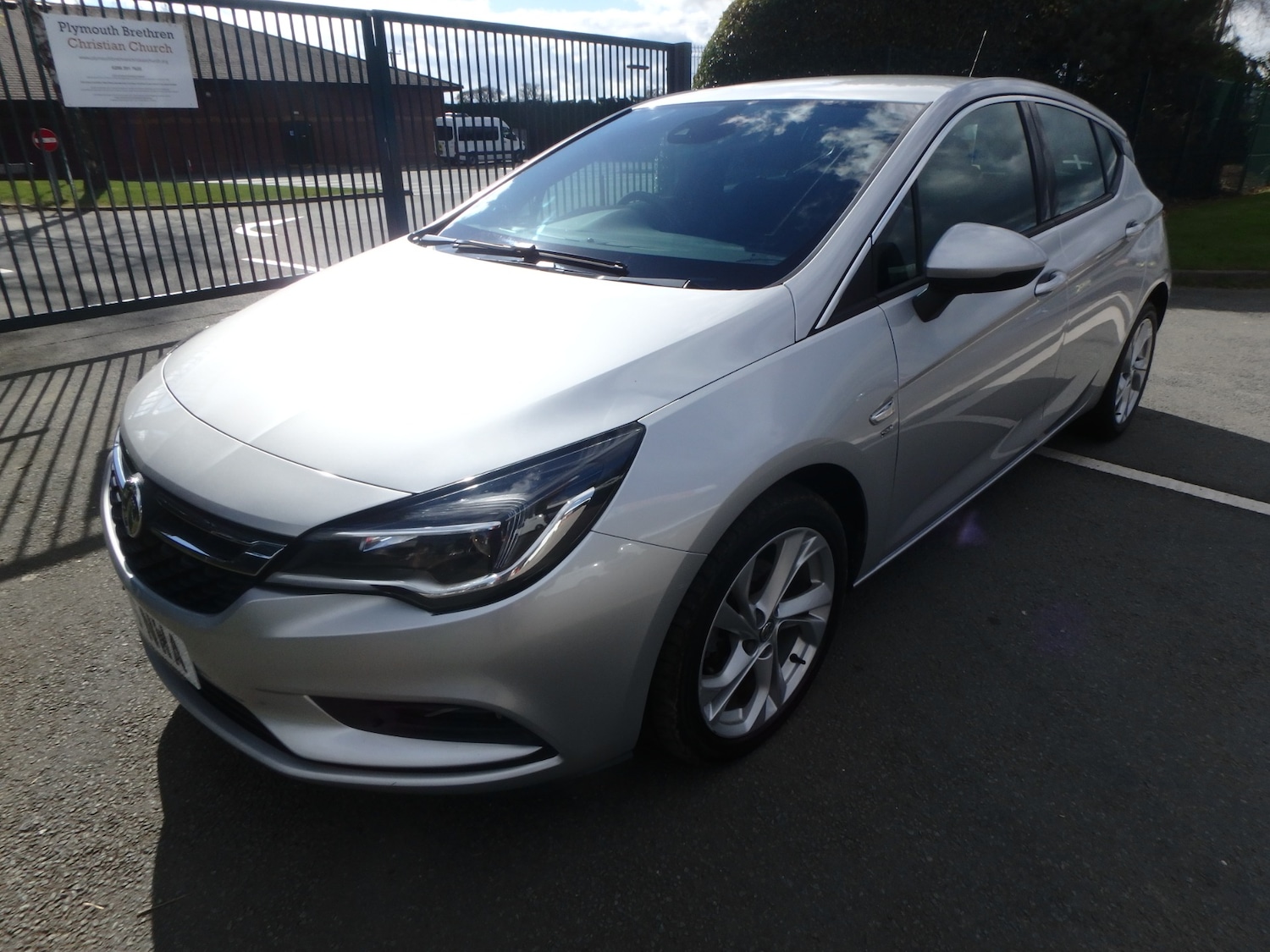 Used Vauxhall Astra 2016 for sale - 78078284: Photo 3