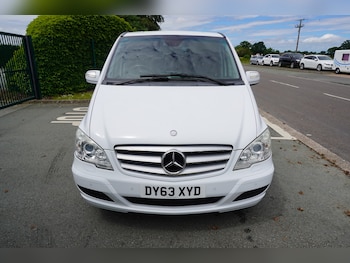 Used Mercedes-Benz V-Class 2014 for sale - 78870135: Photo