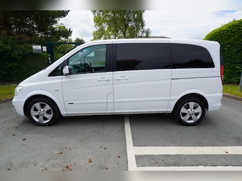 Used Mercedes-Benz V-Class 2014 for sale - 78870135: Photo