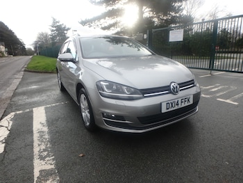 Used Volkswagen Golf 2014 for sale - 77258521: Photo