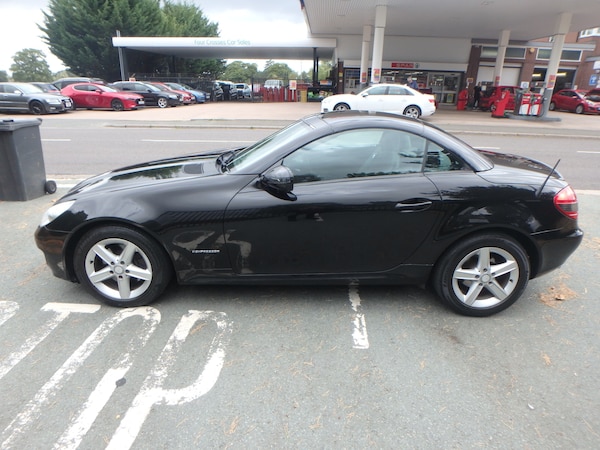 Used Mercedes-Benz SLK 2009 for sale - 75699965: Photo 4