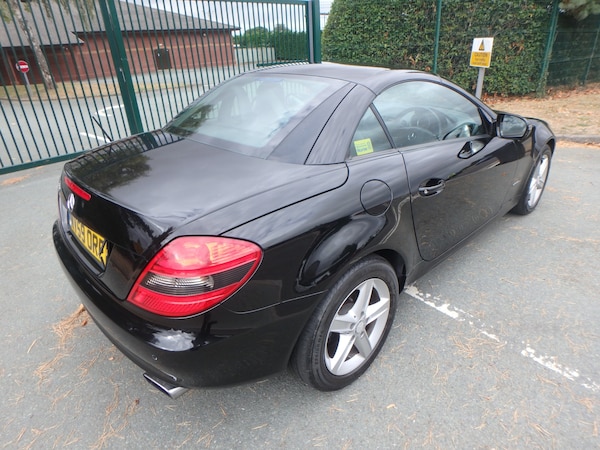 Used Mercedes-Benz SLK 2009 for sale - 75699965: Photo 7