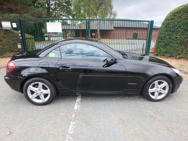 Used Mercedes-Benz SLK 2009 for sale - 75699965: Photo 8