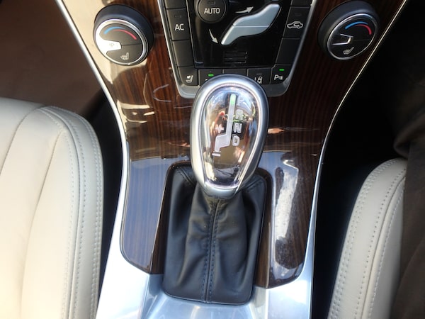 Used Volvo V60 2025 for sale - 76037485: Photo 18