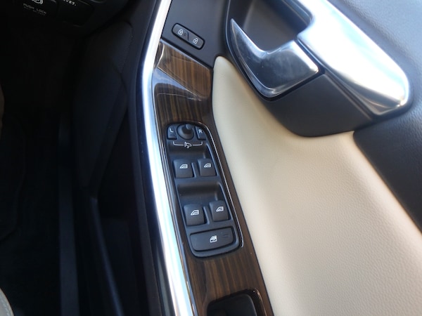 Used Volvo V60 2025 for sale - 76037485: Photo 22