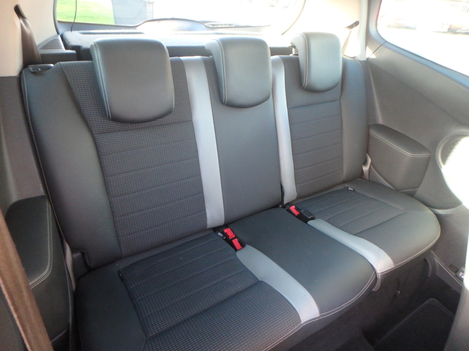 Used Renault Clio 2009 for sale - 77650245: Photo 13