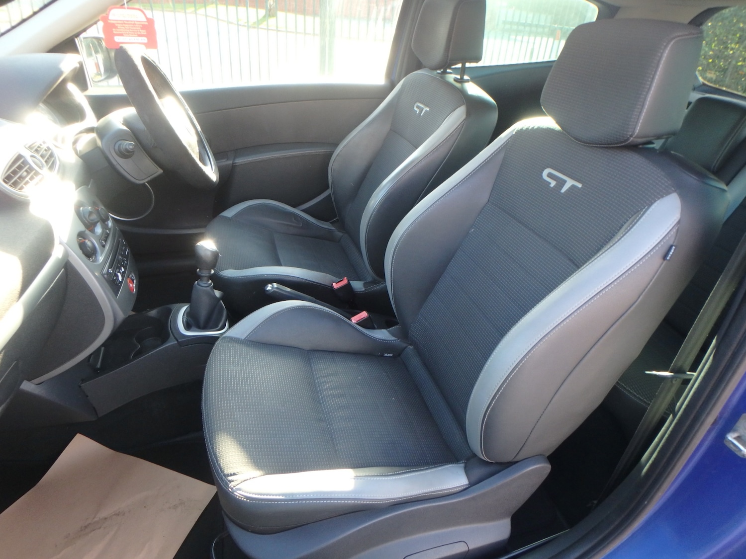 Used Renault Clio 2009 for sale - 77650245: Photo 16