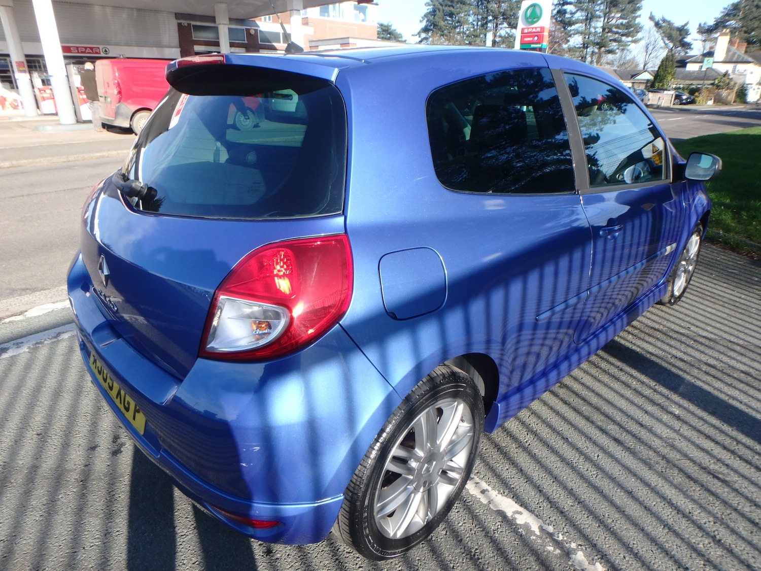 Used Renault Clio 2009 for sale - 77650245: Photo 7