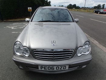 Used Mercedes-Benz C-Class 2006 for sale - 75356791: Photo