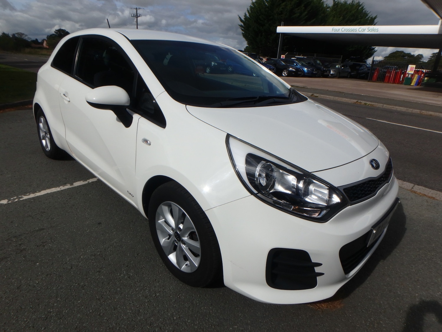 Used Kia Rio 2015 for sale - 75418435: Photo 1