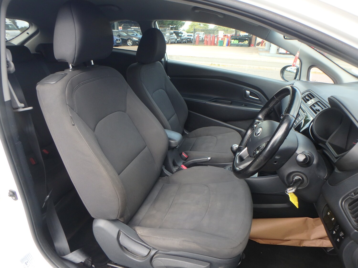 Used Kia Rio 2015 for sale - 75418435: Photo 15