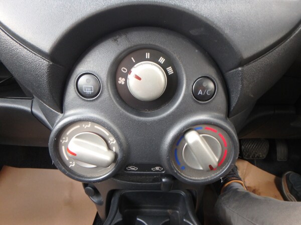 Used Nissan Micra 2012 for sale - 74929466: Photo 16