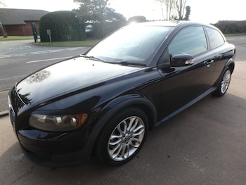 Used Volvo C30 2009 for sale - 77946687: Photo
