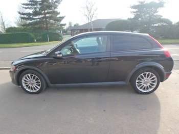 Used Volvo C30 2009 for sale - 77946687: Photo