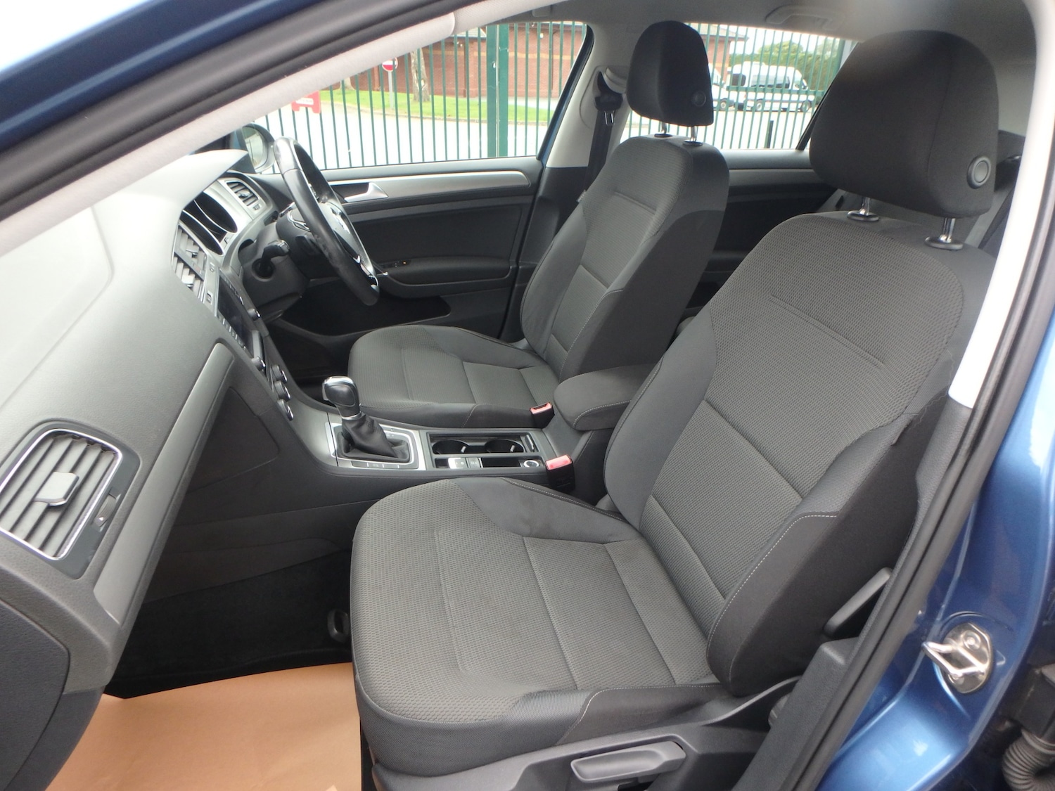 Used Volkswagen Golf 2025 for sale - 76193441: Photo 14