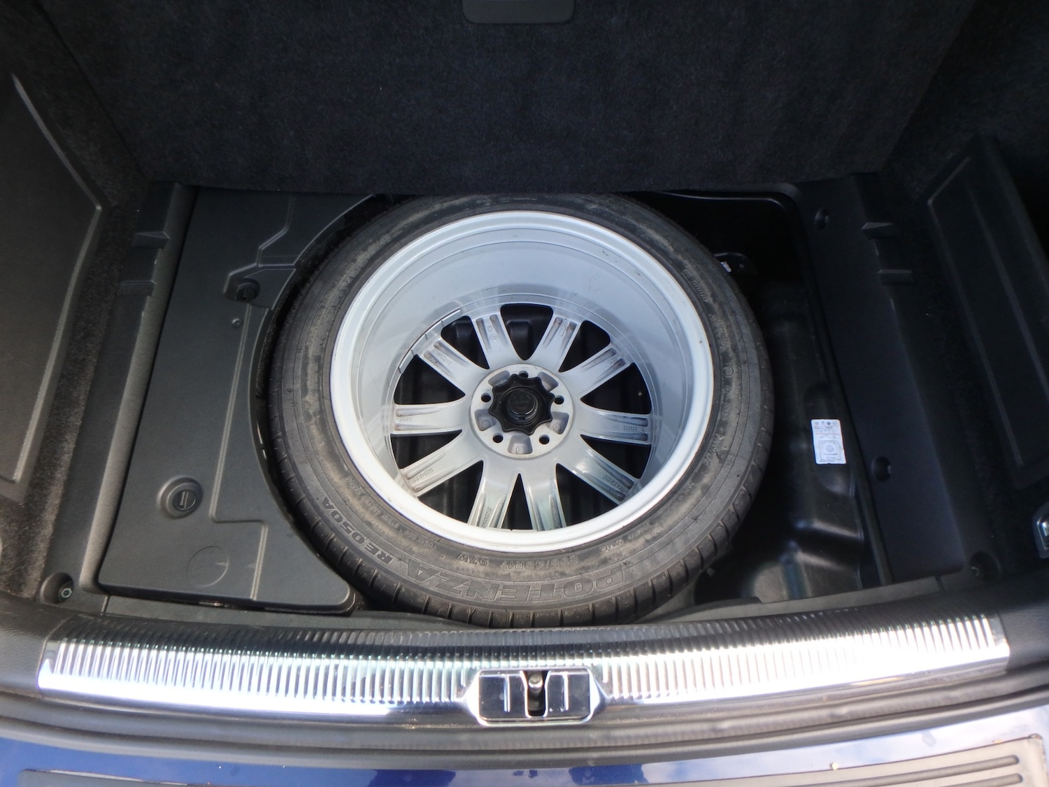 Used Volkswagen Passat 2024 for sale - 76392340: Photo 12