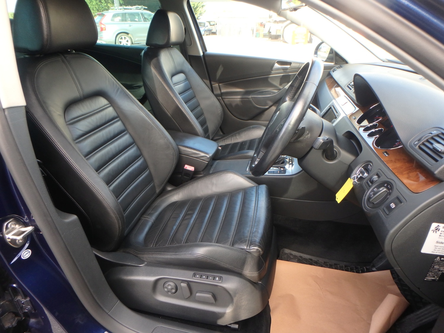 Used Volkswagen Passat 2024 for sale - 76392340: Photo 16