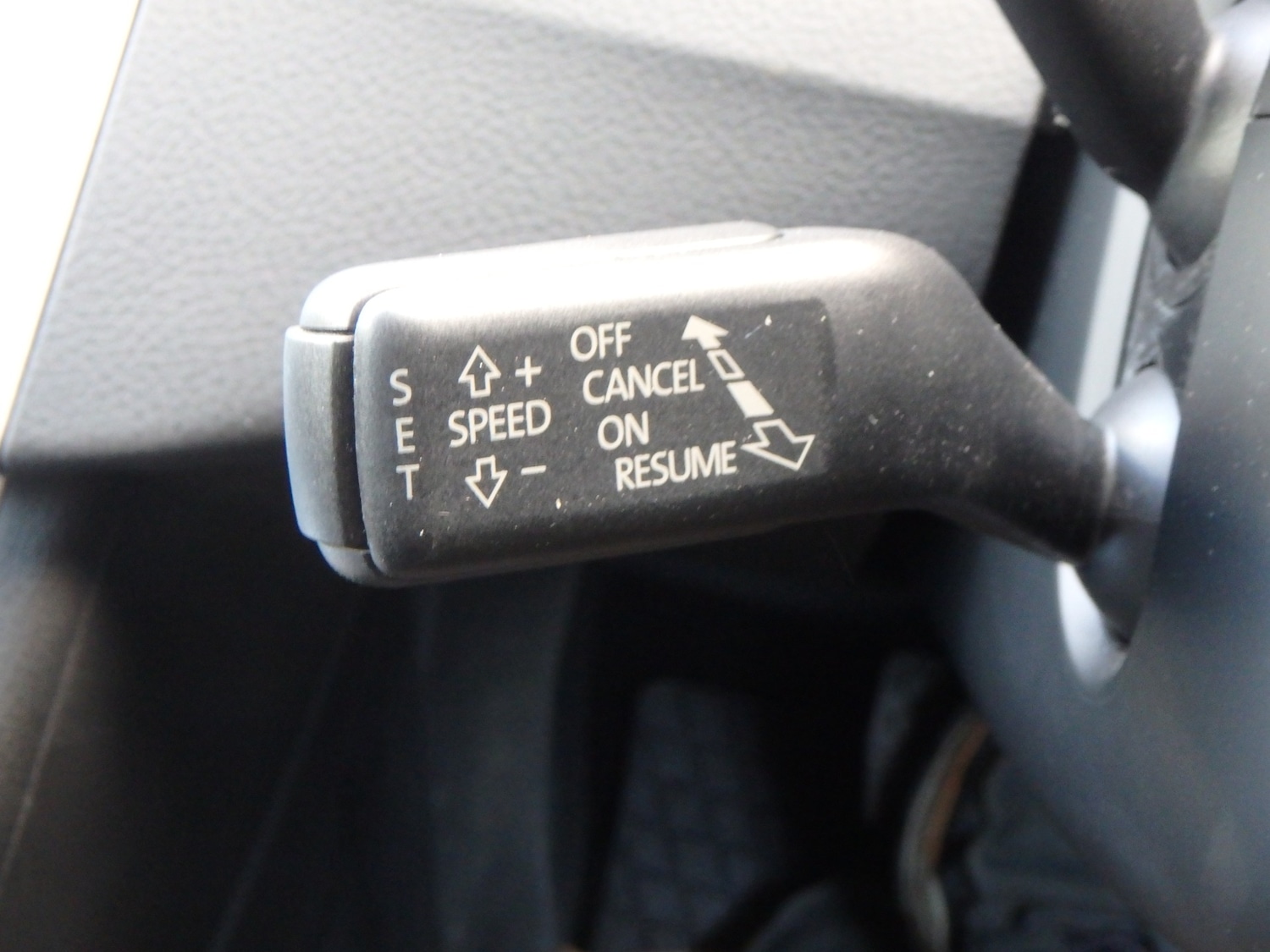 Used Volkswagen Passat 2024 for sale - 76392340: Photo 25