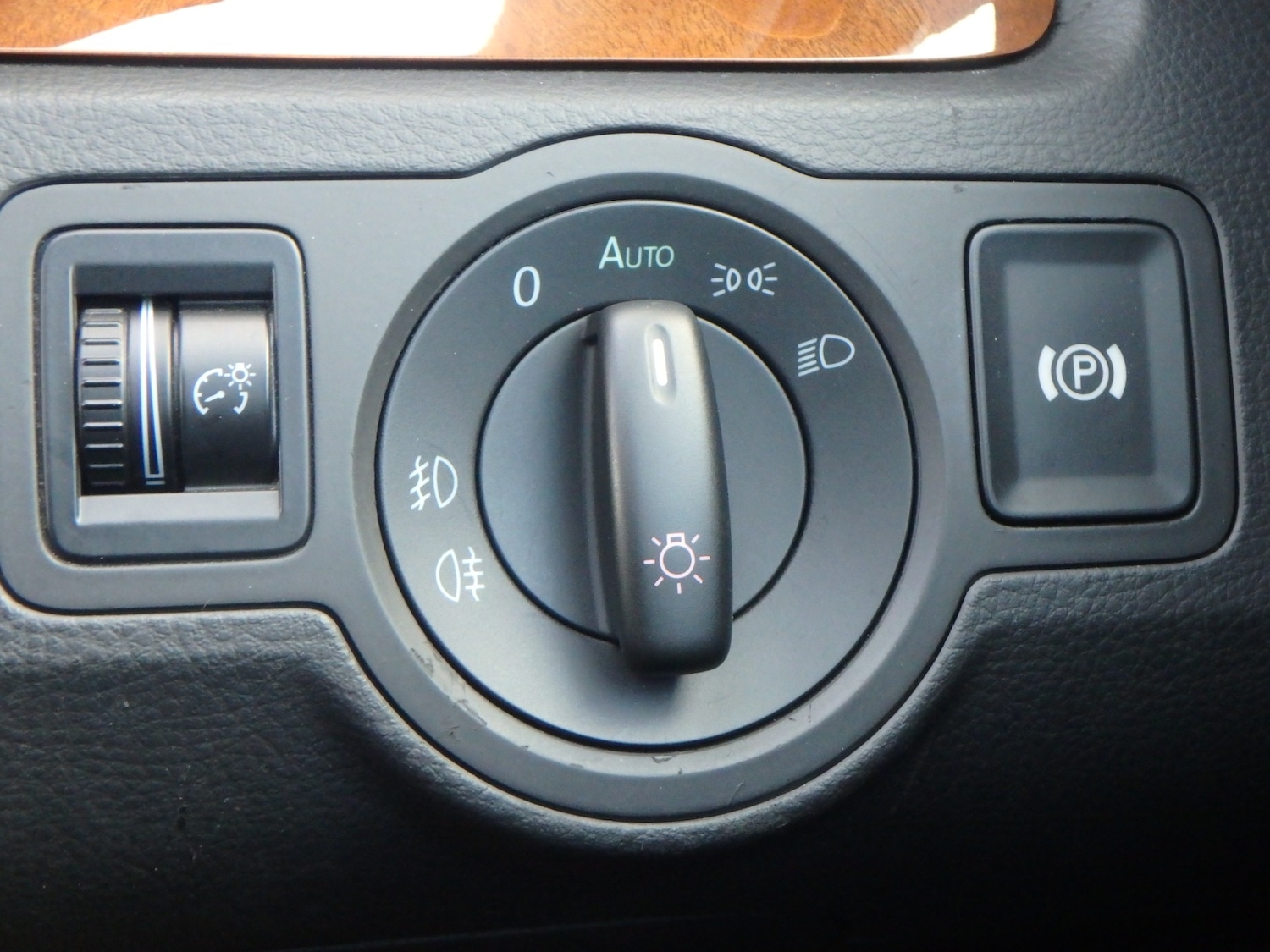 Used Volkswagen Passat 2024 for sale - 76392340: Photo 26