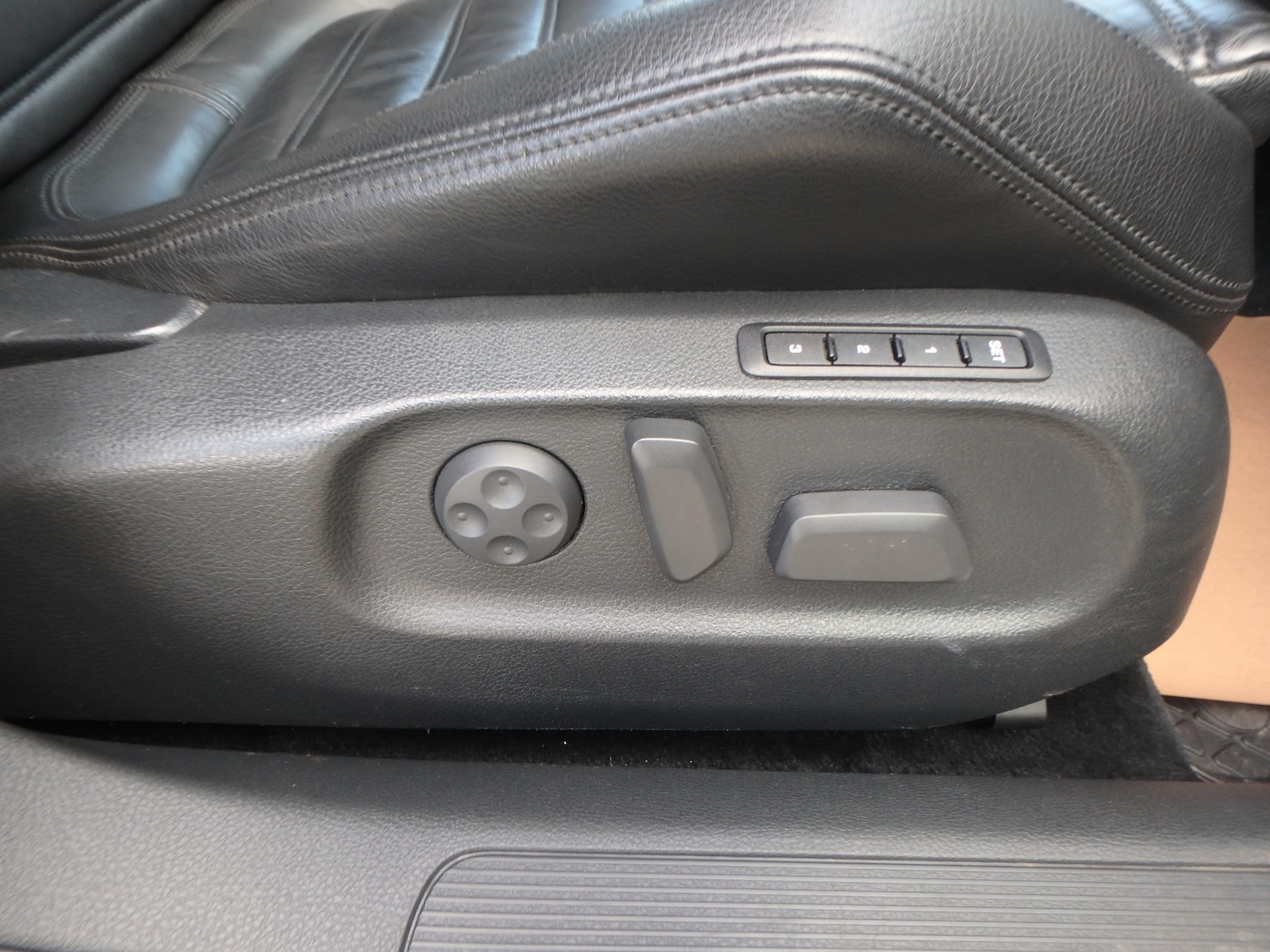 Used Volkswagen Passat 2024 for sale - 76392340: Photo 28