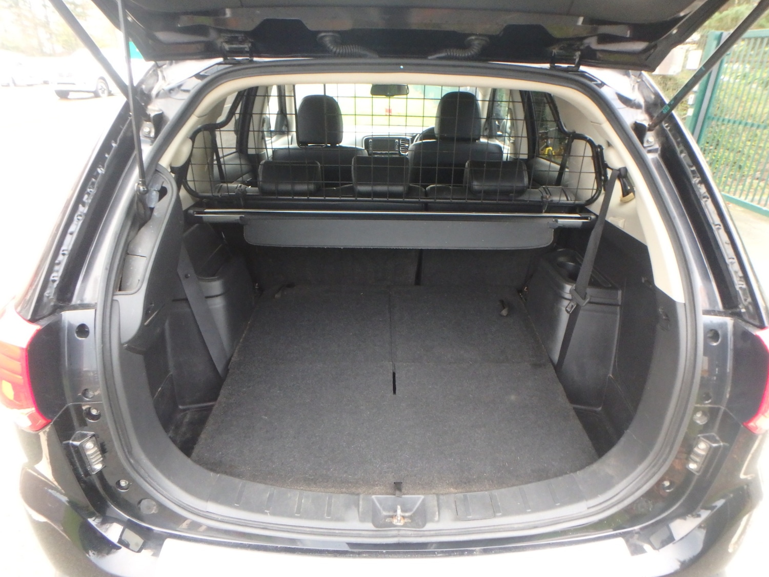 Used Mitsubishi Outlander 2016 for sale - 76918726: Photo 10