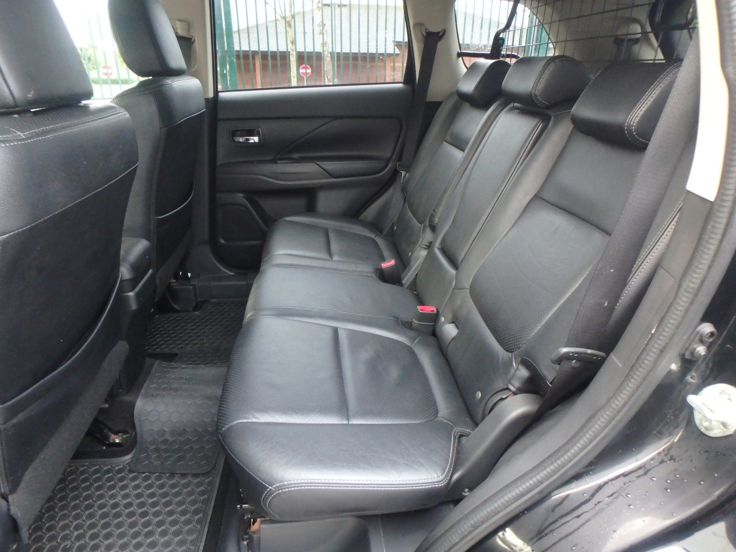 Used Mitsubishi Outlander 2016 for sale - 76918726: Photo 14