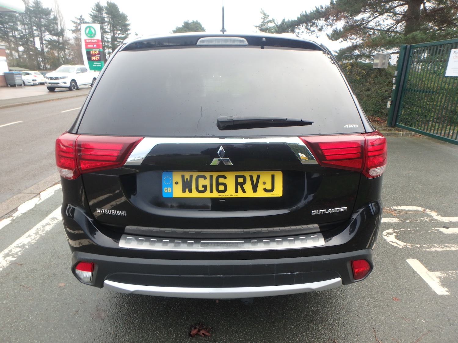 Used Mitsubishi Outlander 2016 for sale - 76918726: Photo 6