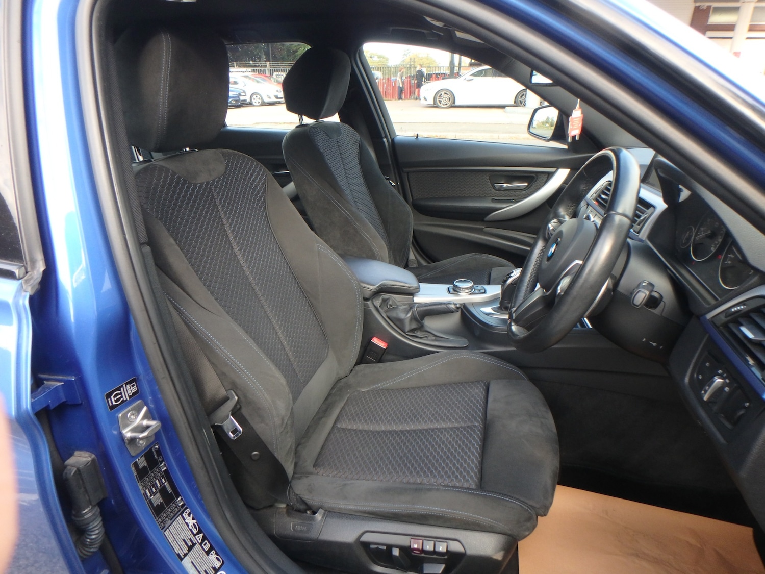 Used BMW 3 Series 2024 for sale - 76391949: Photo 17