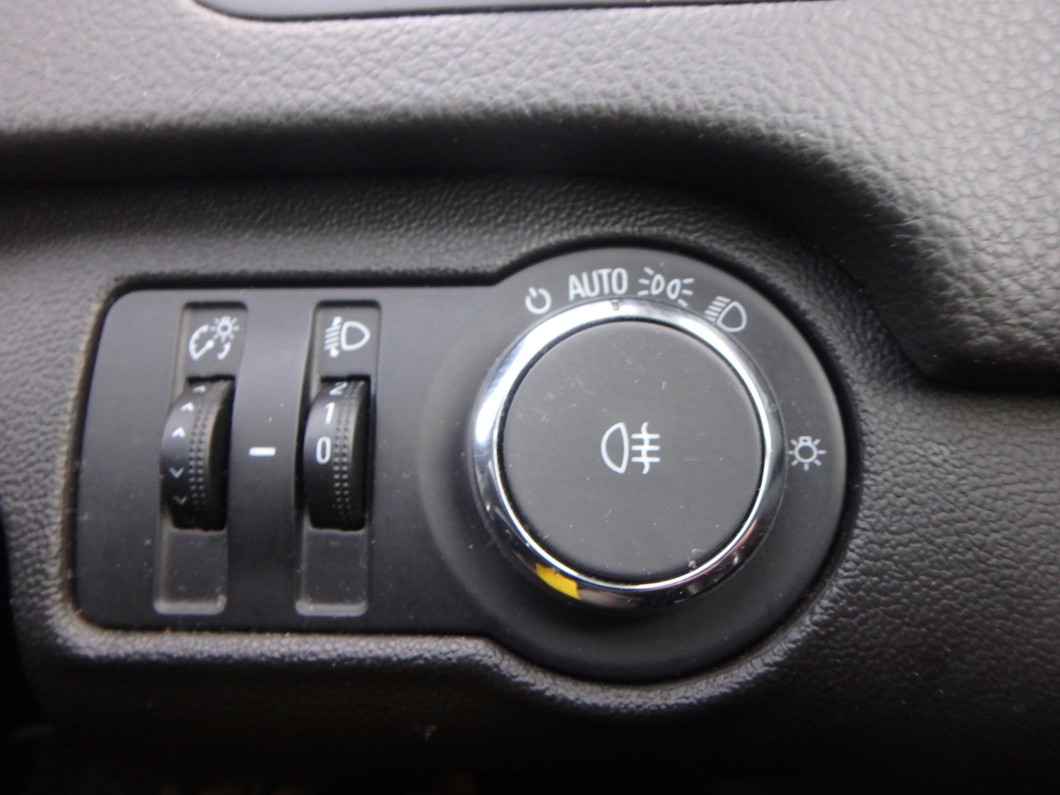 Used Vauxhall Insignia 2014 for sale - 76946748: Photo 21