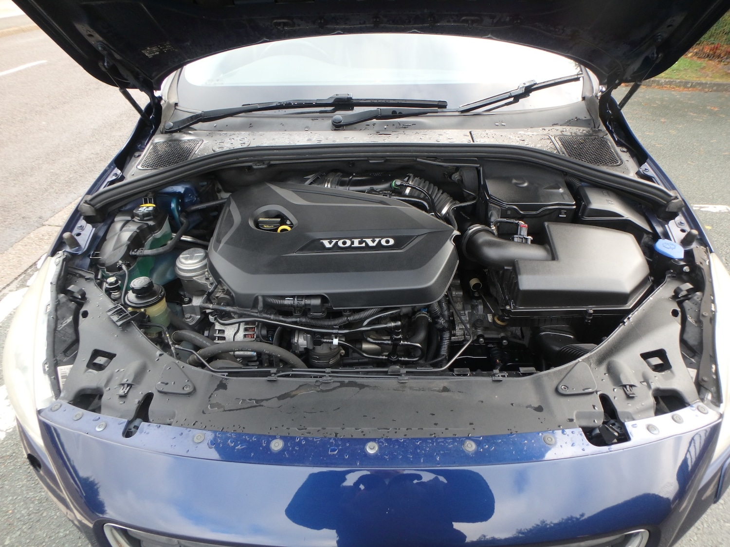 Used Volvo V60 2012 for sale - 76320485: Photo 21