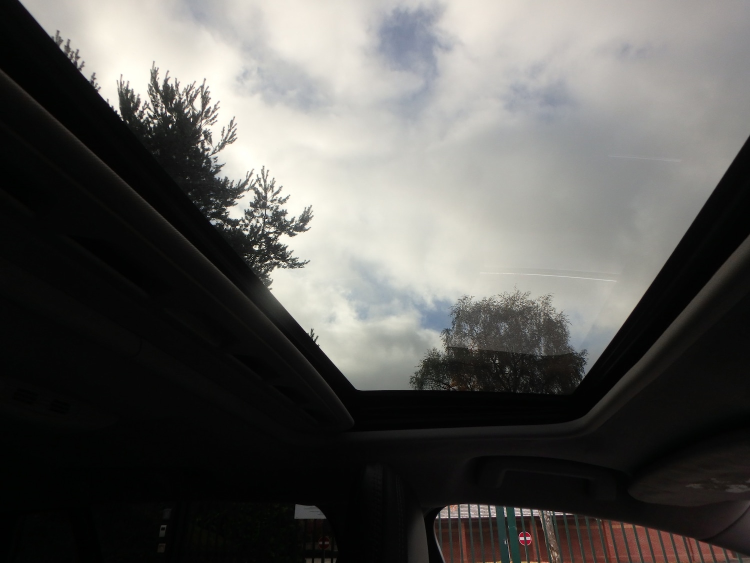 Used Volvo V60 2012 for sale - 76320485: Photo 23