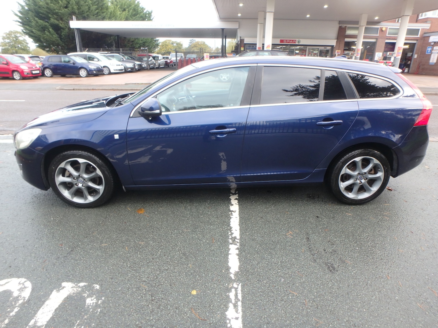 Used Volvo V60 2012 for sale - 76320485: Photo 4