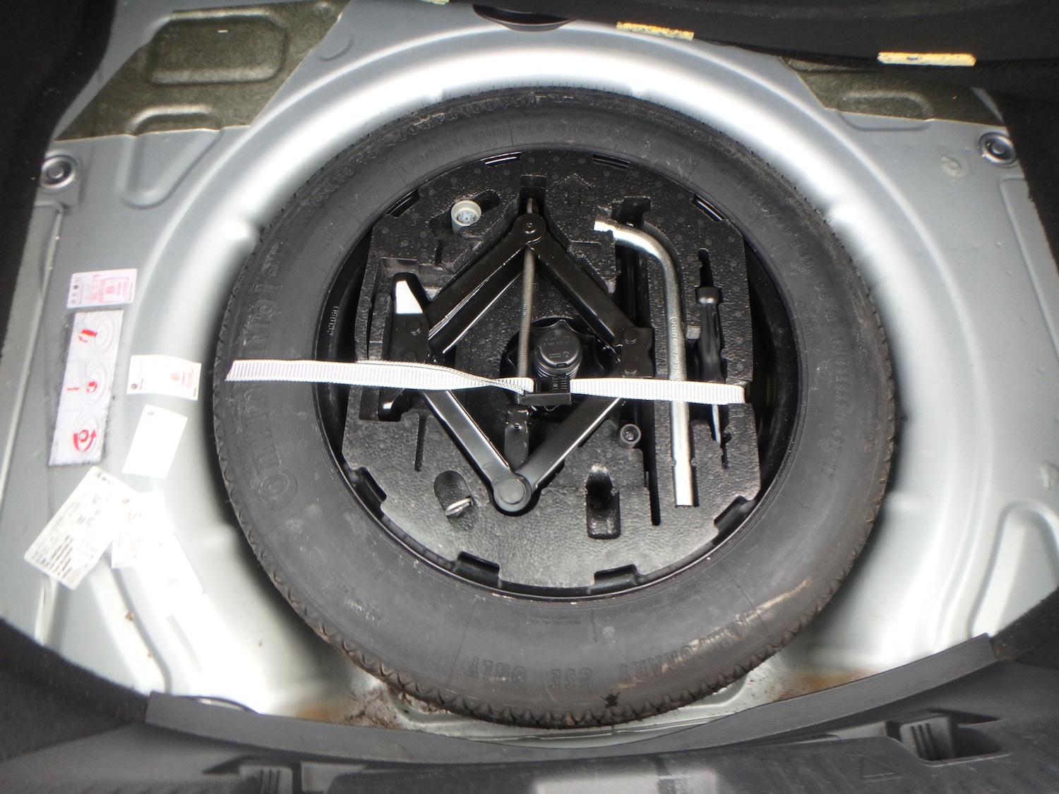 Used Volkswagen Beetle 2012 for sale - 77732341: Photo 11