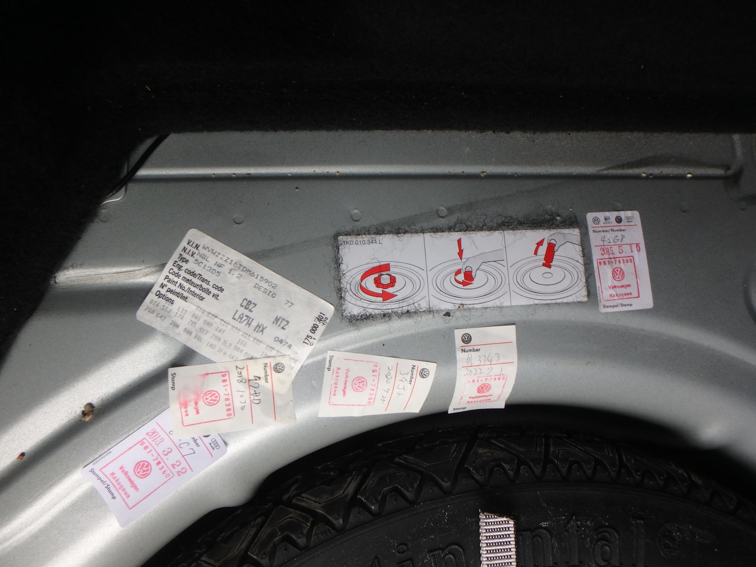 Used Volkswagen Beetle 2012 for sale - 77732341: Photo 12