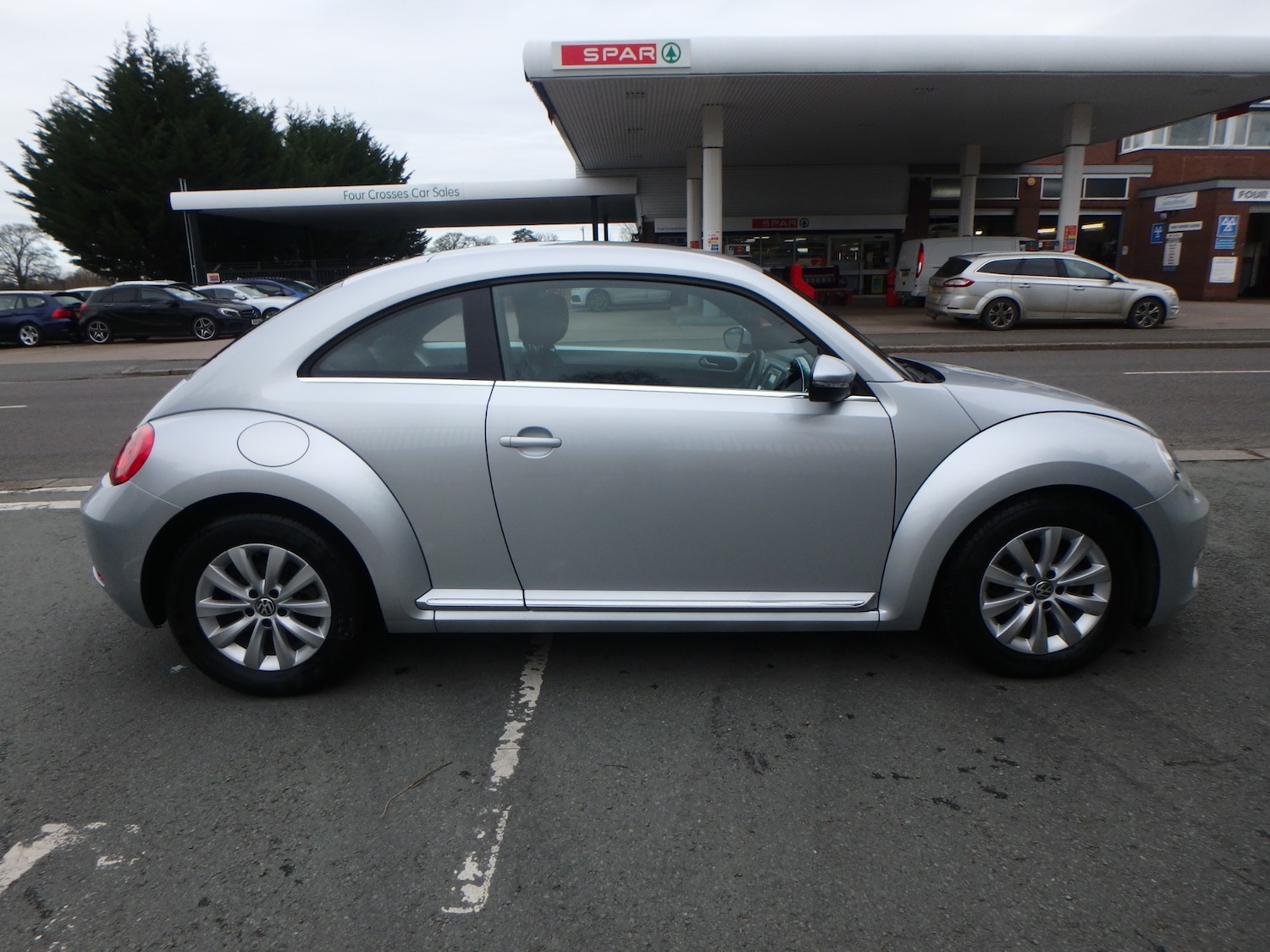 Used Volkswagen Beetle 2012 for sale - 77732341: Photo 8