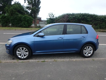 Used Volkswagen Golf  for sale - 74984357: Photo
