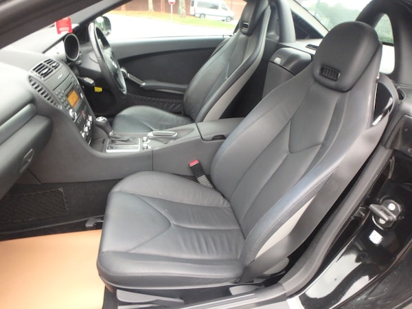 Used Mercedes-Benz SLK 2009 for sale - 76302594: Photo 15