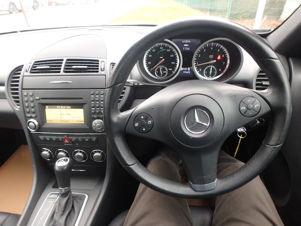 Used Mercedes-Benz SLK 2009 for sale - 76302594: Photo 24