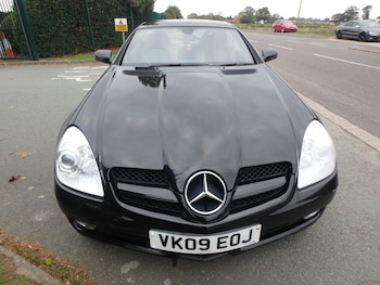 Used Mercedes-Benz SLK 2009 for sale - 76302594: Photo 2