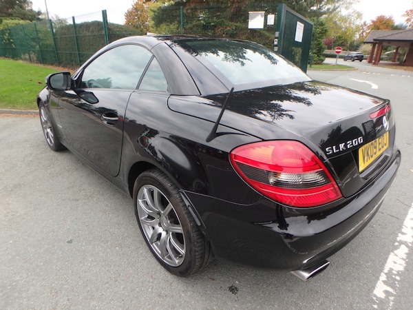 Used Mercedes-Benz SLK 2009 for sale - 76302594: Photo 5