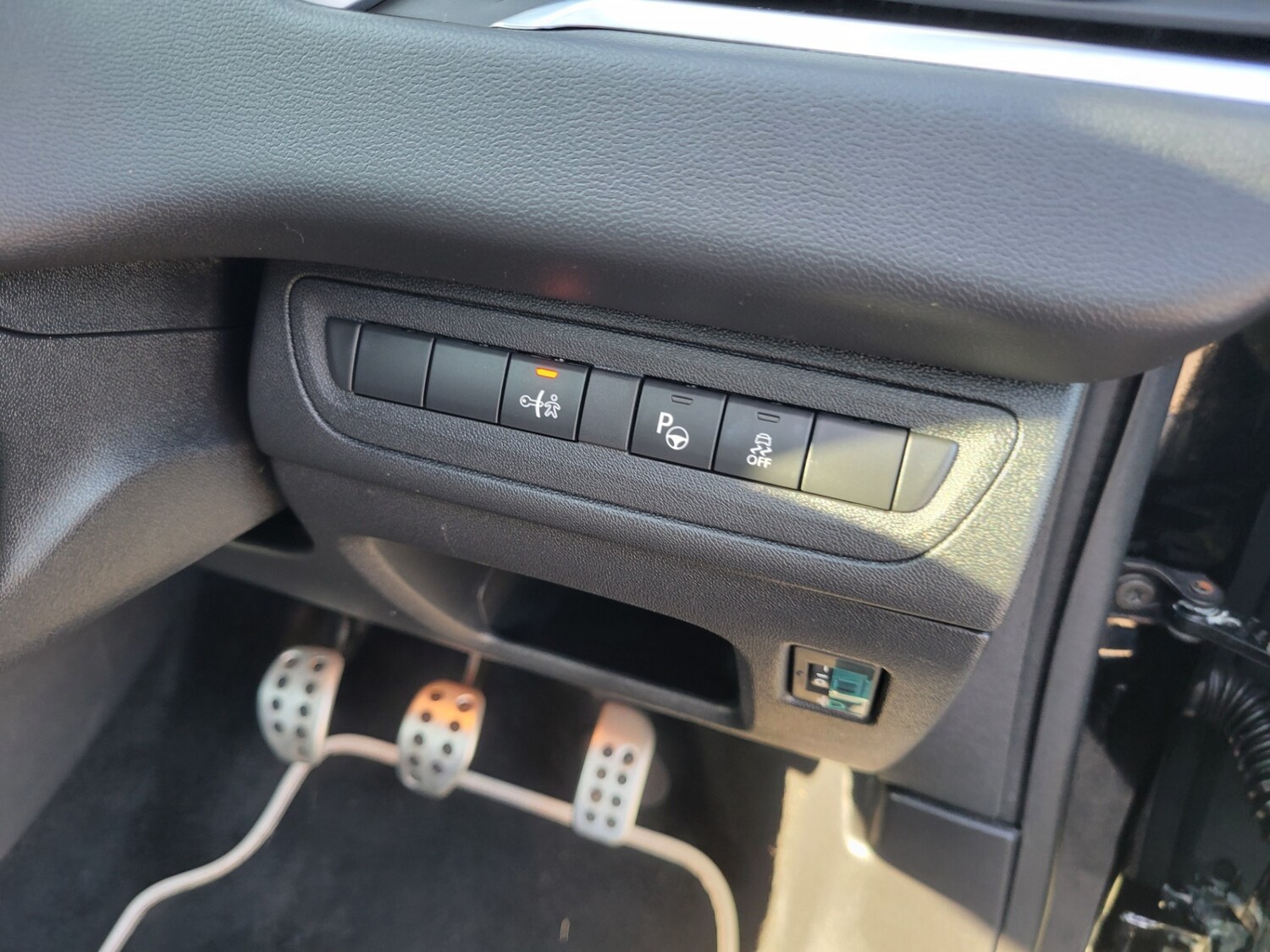 Vehicle 34