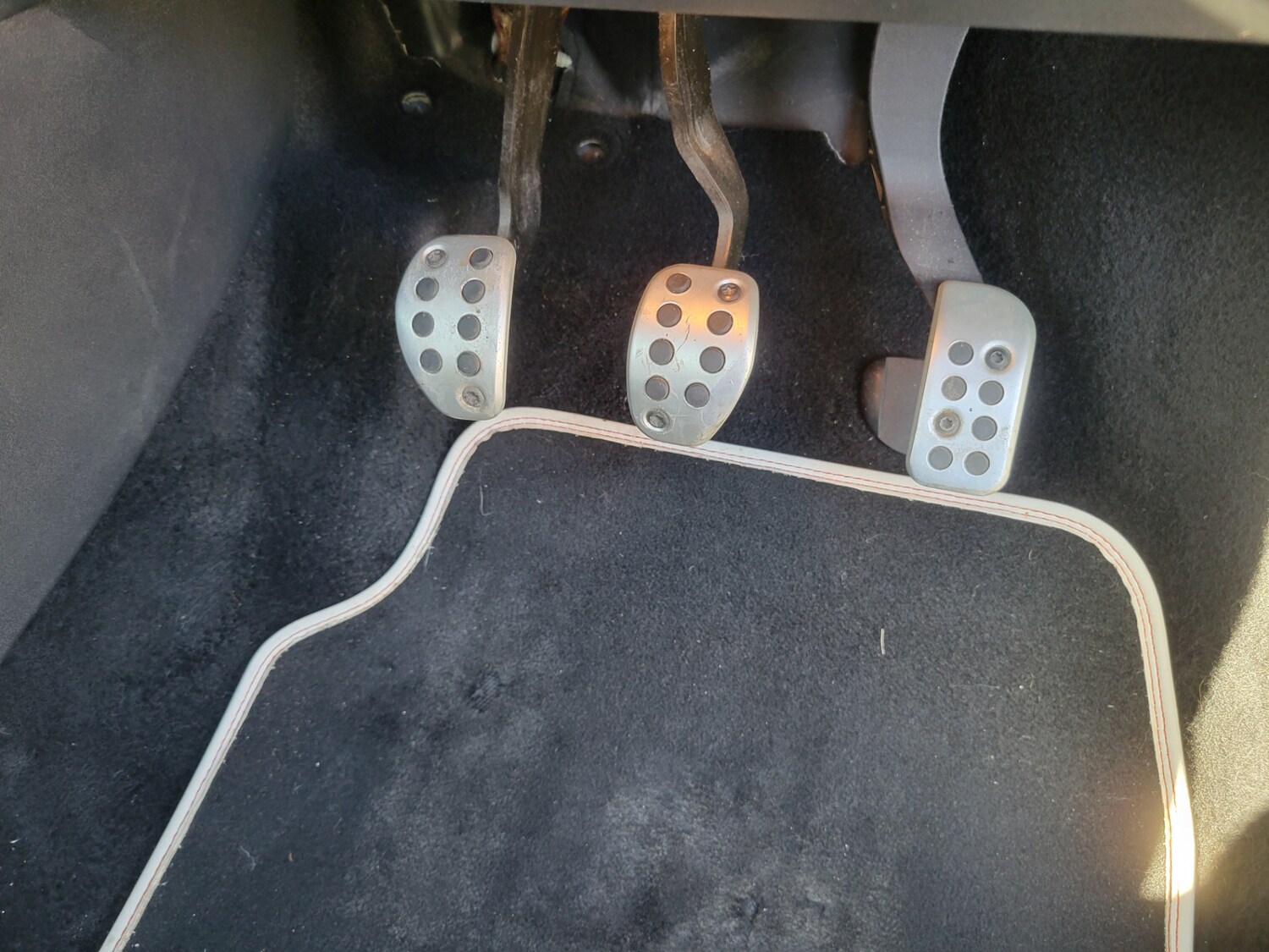 Vehicle 44