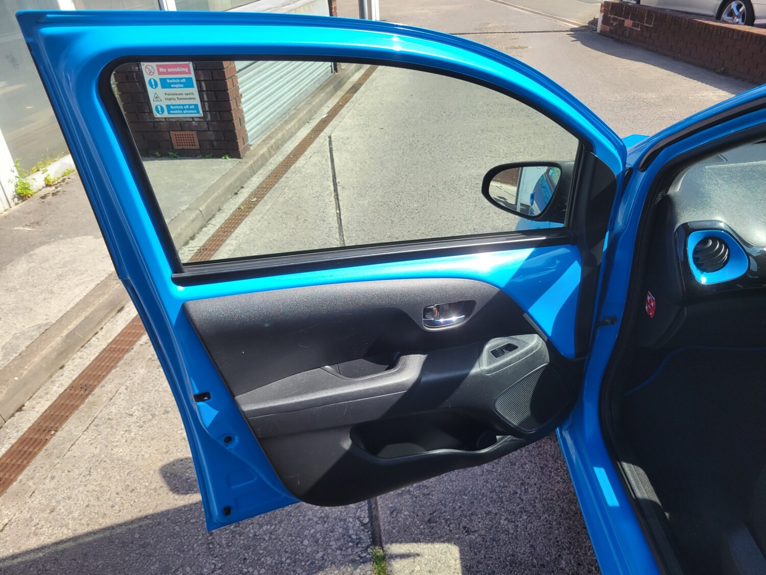 Vehicle 27