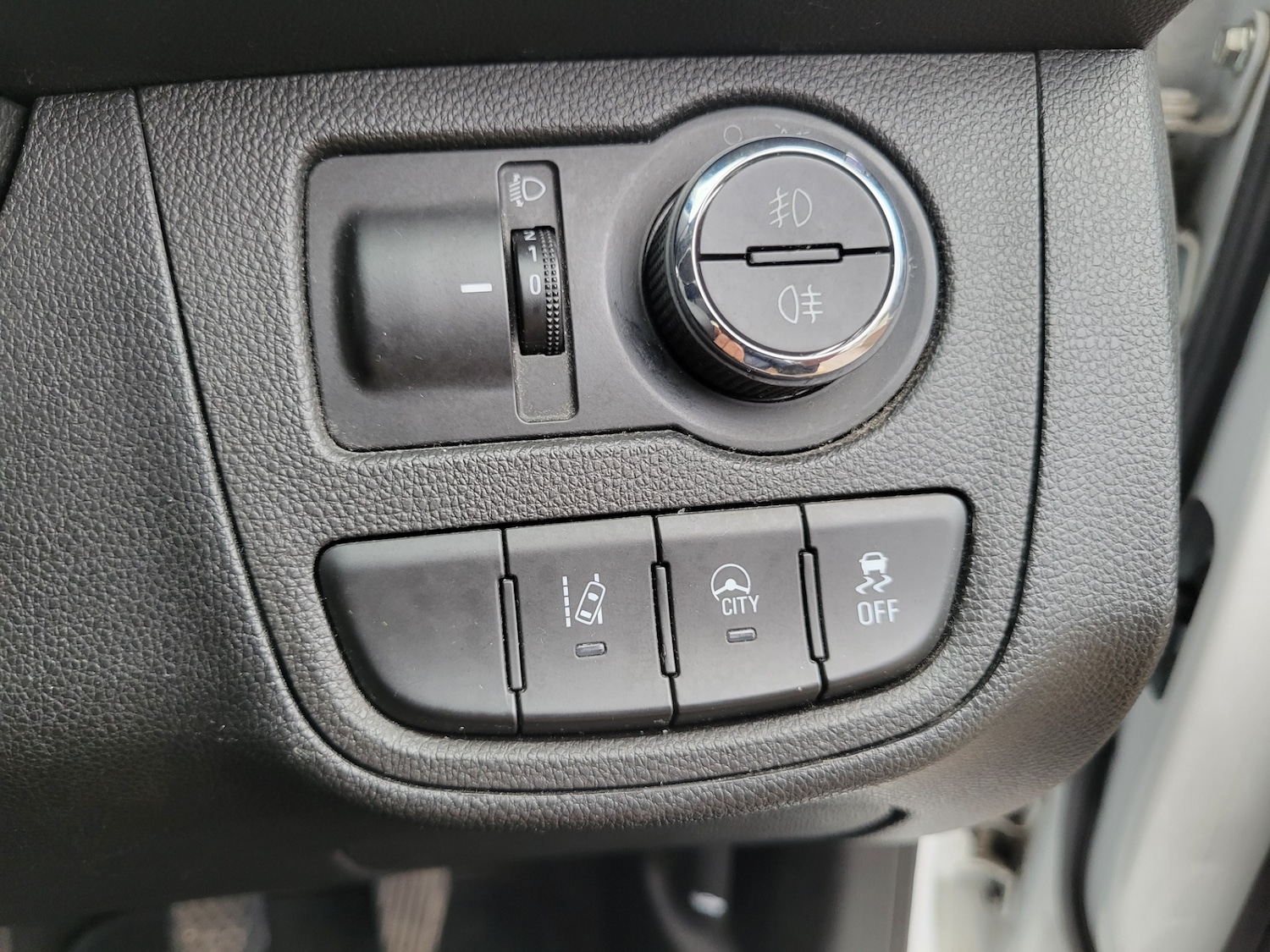 Used Vauxhall Viva 2016 for sale - 77494509: Photo 23