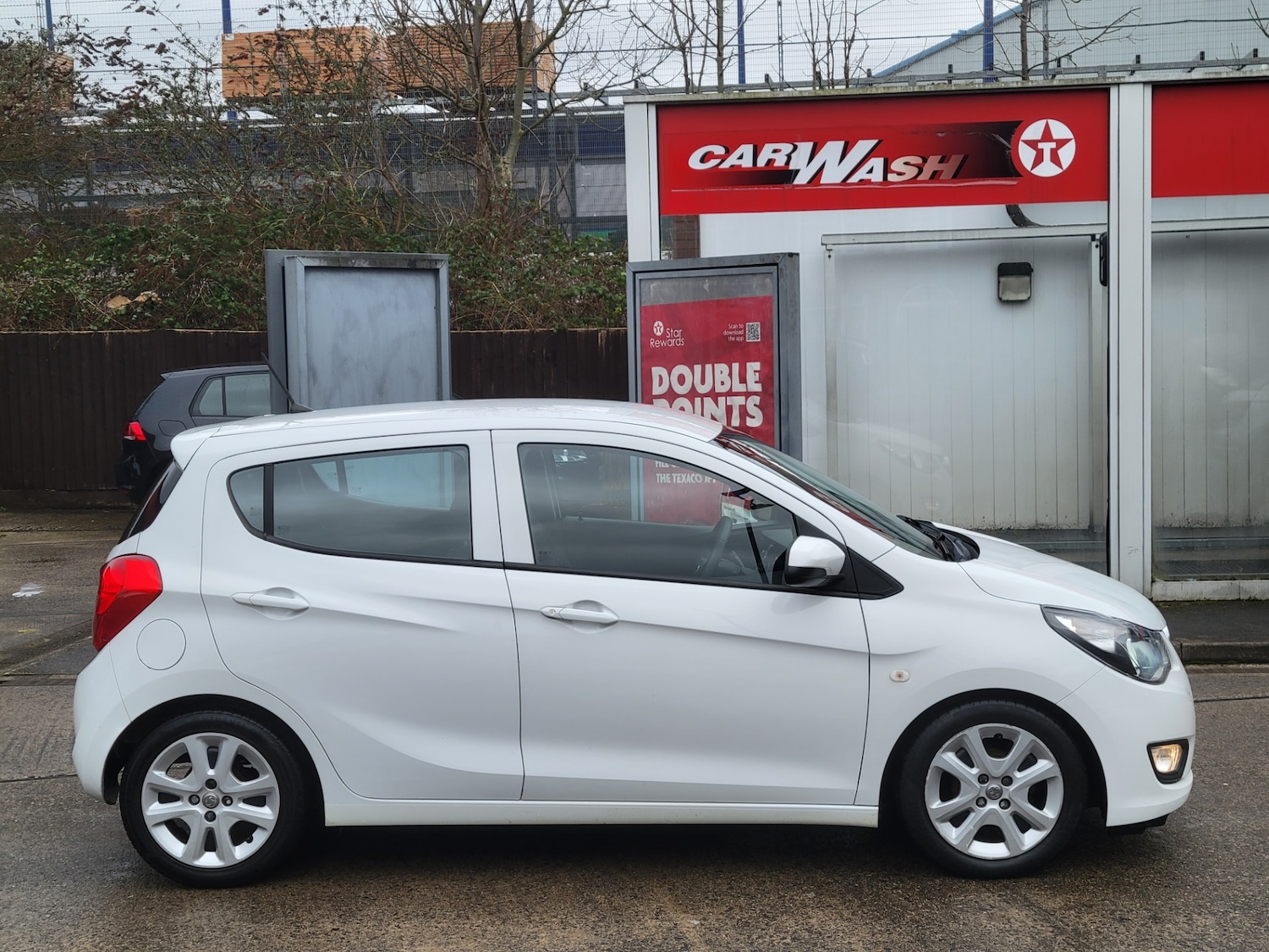 Used Vauxhall Viva 2016 for sale - 77494509: Photo 3