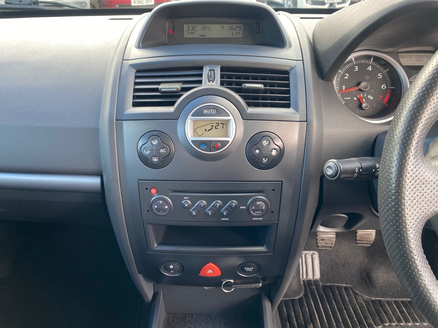 Vehicle 29
