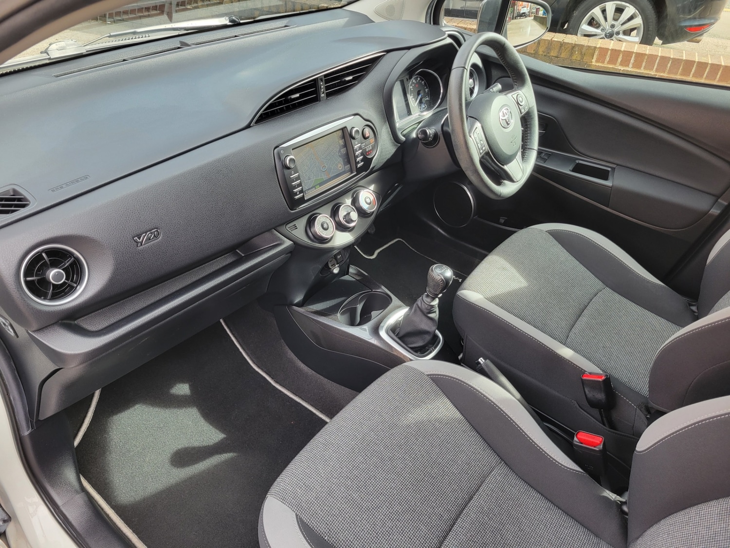 Used Toyota Yaris 2019 for sale - 78027485: Photo 25