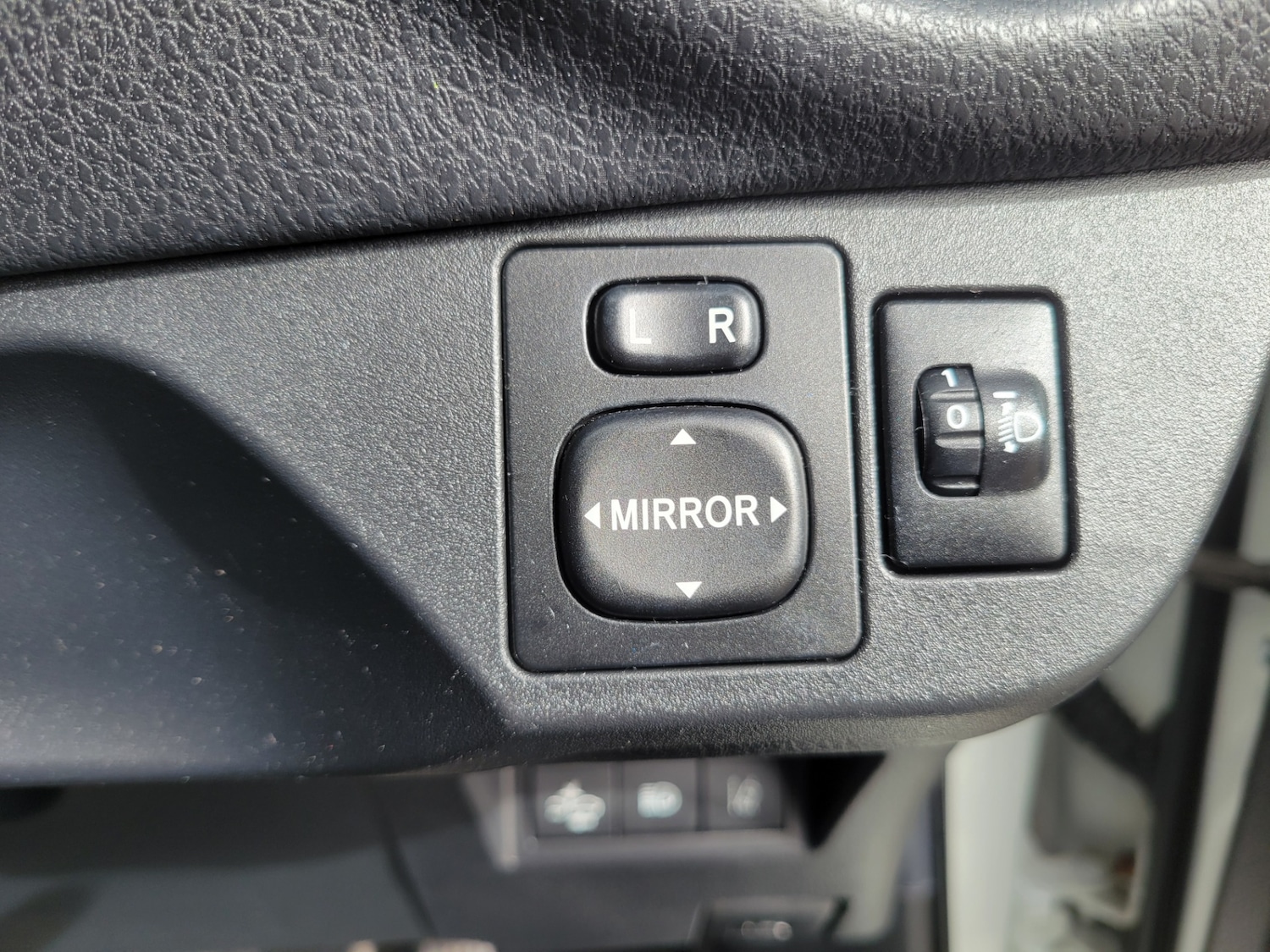 Used Toyota Yaris 2019 for sale - 78027485: Photo 34