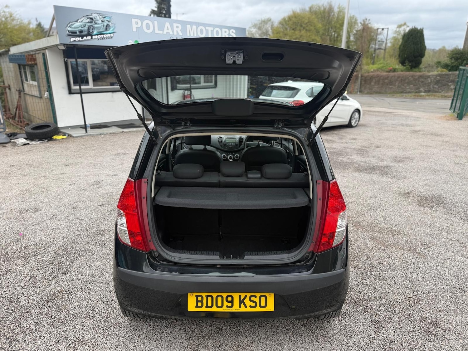 Used Hyundai i10 2009 for sale - 78135119: Photo 11